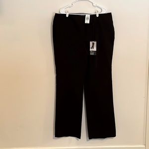 NWT - 20XT torrid trousers